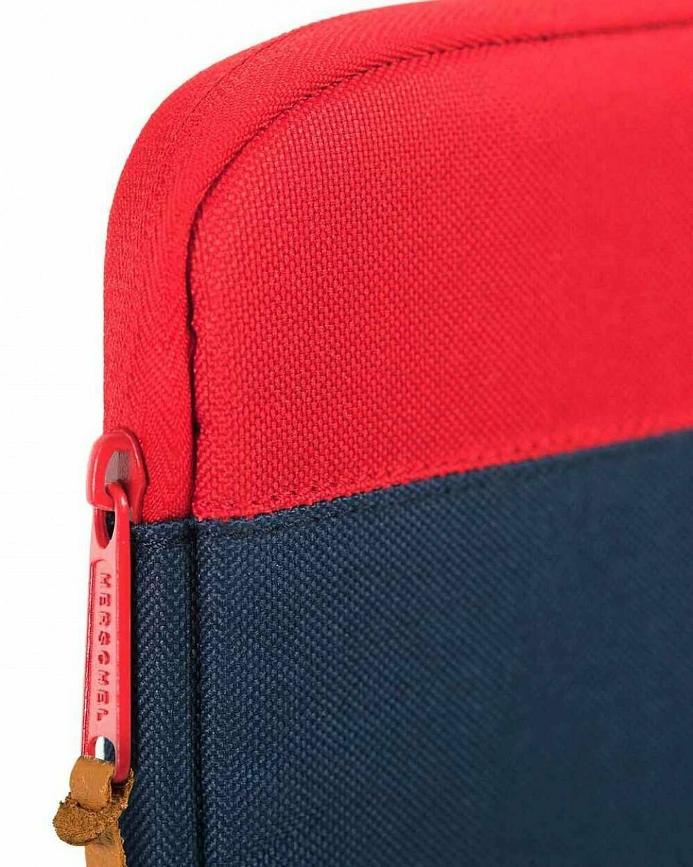 Чехол водоотталкивающий Herschel Anchor 11' MacBook Air Purple Navy Red