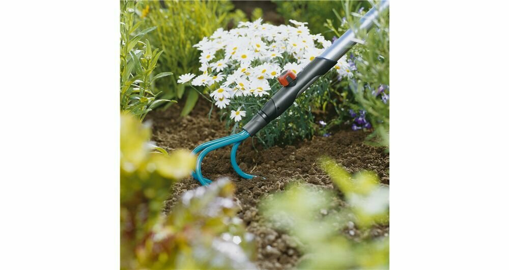 Культиваторы Ручные Культиватор, 9 см (насадка для комбисистемы) GARDENA