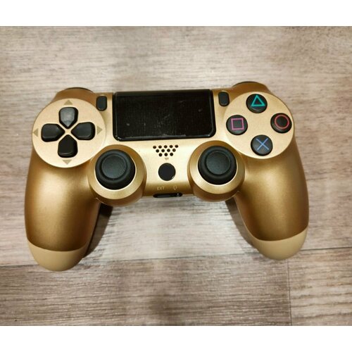 Геймпад Doubleshock4 золотой 249900₽