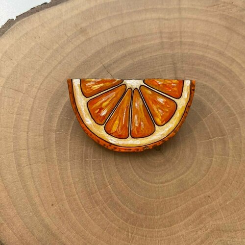Брошь Деревянная авторская брошь Апельсин / Оранжевая брошь ручной работы мандарин, оранжевый