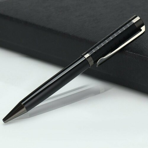 ArtFox Ручка рифлёная, черный корпус, синяя паста 0.1 мм