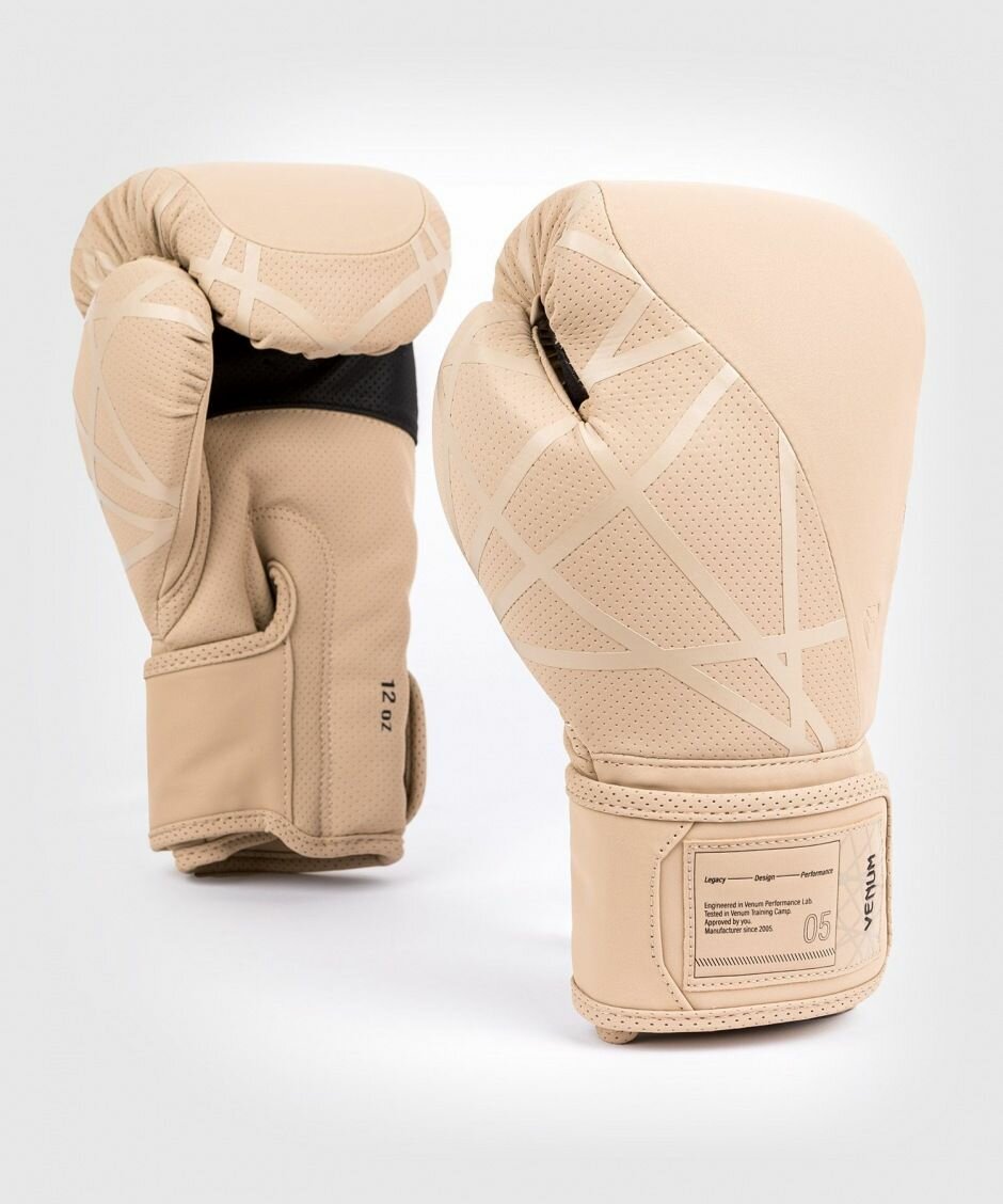 Боксерские перчатки тренировочные Venum Tecmo 2.0 - Sand (12 oz)