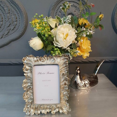 Рамка для фотографий в винтажном стиле, золотистая Пальмовые листья (для фото10х15 см), размер рамки 17х22 см