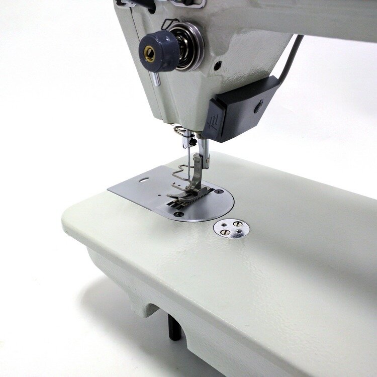 Промышленная швейная машина Typical GC6158HD (комплект: голова+стол)