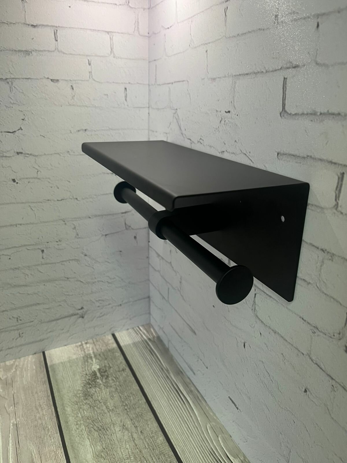 Держатель для туалетной бумаги с полочкой на два рулона самоклеющийся на липучке черный нержавеющая сталь