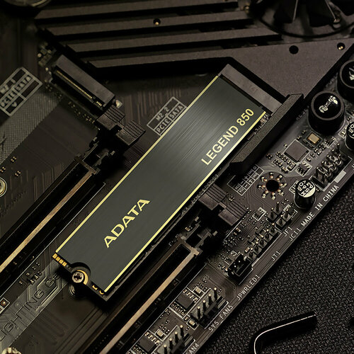 Твердотельный накопитель ADATA SSD LEGEND 850 2TB M222x80mm NVMe 14 PCIe 40 x4 3D NAND RW 50004500MBs IOPs 400 000550 000 TBW 2000 2311000₽