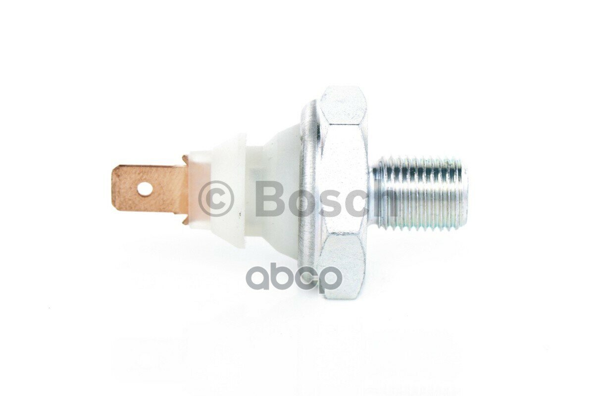 BOSCH 0986344082 (01178933 / 01257137 / 0135420617) переключатель давления масла