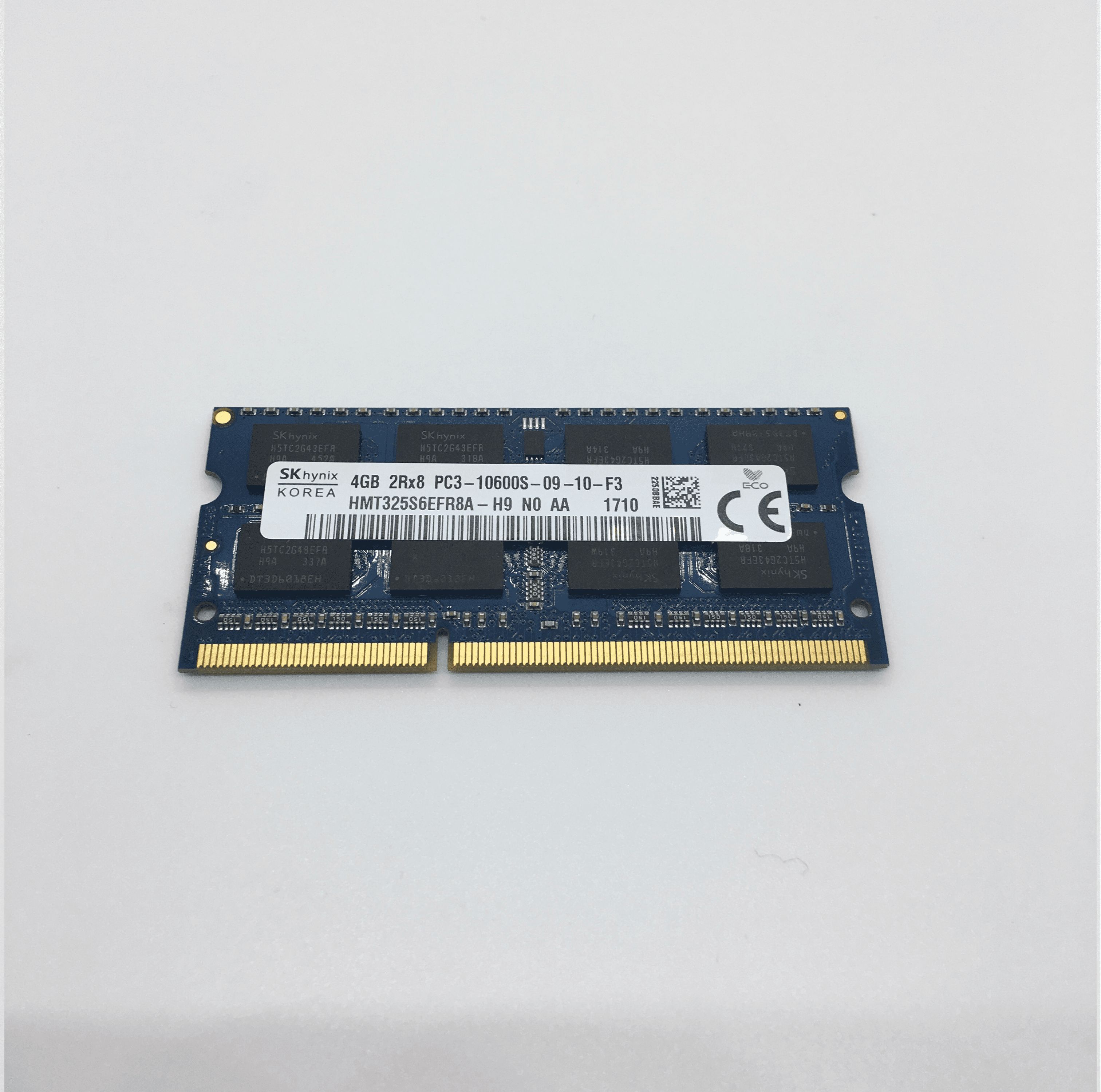 Оперативная память Hynix 4Gb PC3-10600S DDR3 1333 SO-DIMM DDR3 HMT325S6EFR8A-H9