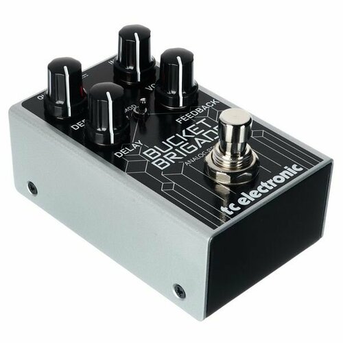 tc electronic echobrain analog delay TC Electronic Bucket Brigade Analog Delay гитарная педаль, эффект дилей