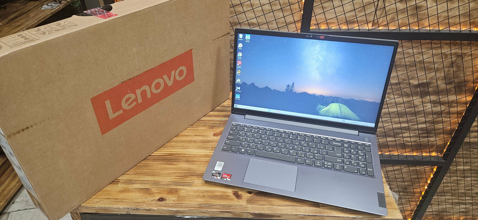 Ноутбук Lenovo V15 G4 AMN (82YU00W9IN) Ryzen 5 7520U/8gb ddr5/512gb ssd/radeon 610m DOS