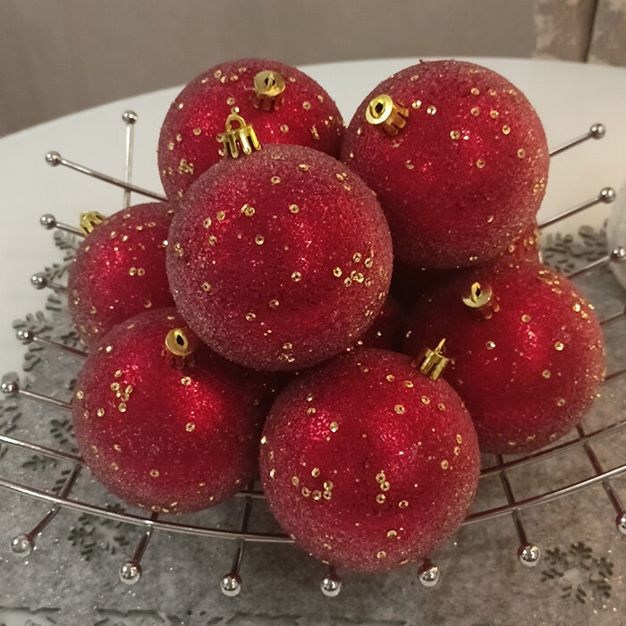 Елочные шары 8 см набор из 12 красных шаров с пайетками