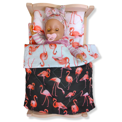 фото Комплект для большой куклы lili dreams: одеяло, подушка, матрас, фламинго чб