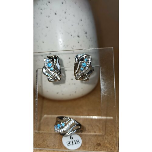 фото Комплект бижутерии xuping jewelry: кольцо, серьги, размер кольца 20, золотой