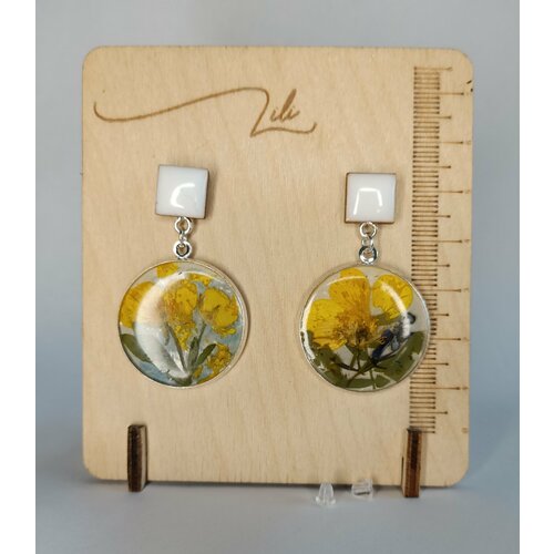 Серьги , размер 25 мм, белый