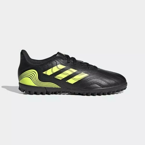 Шиповки adidas, размер 13.5k/32EUR, черный