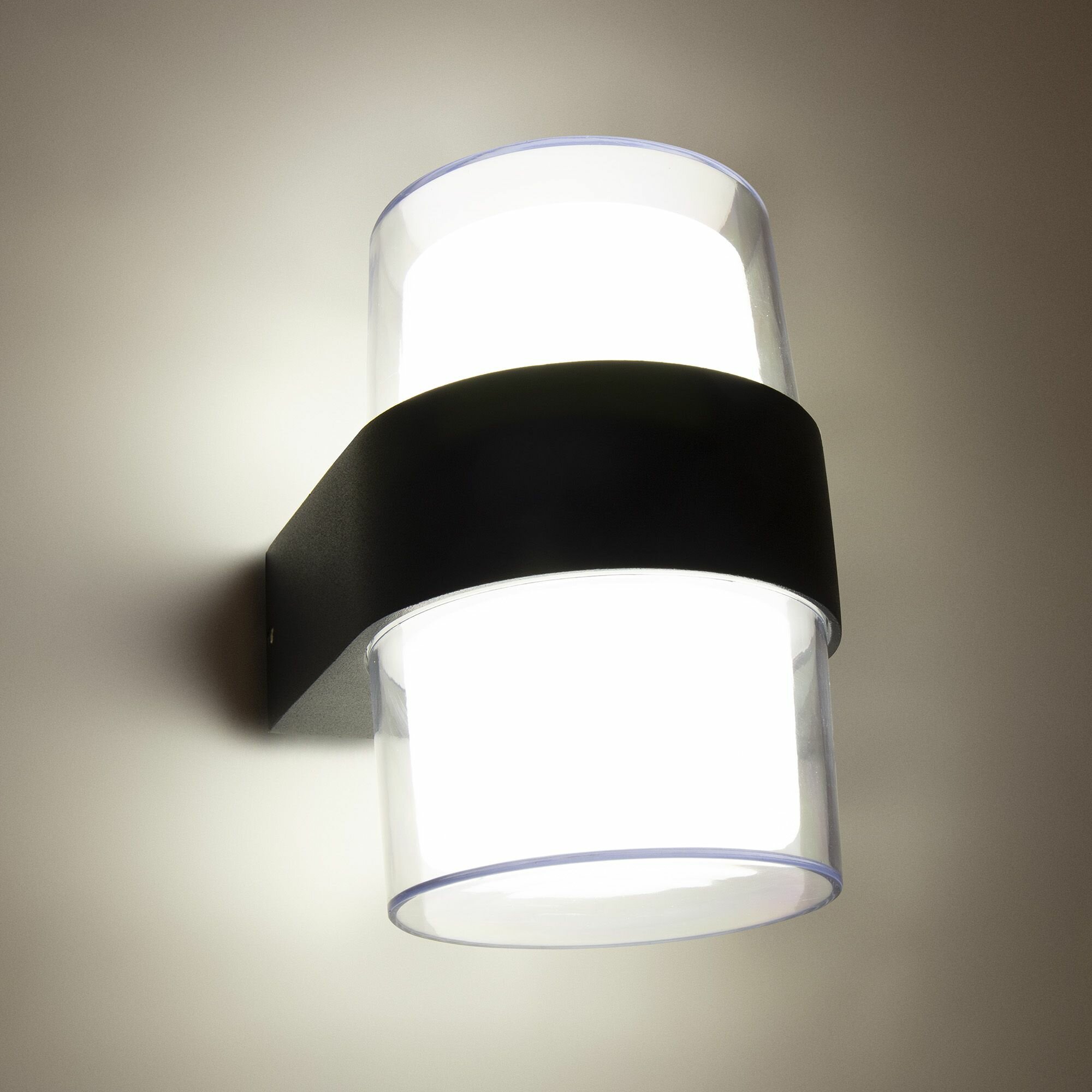 Настенный светодиодный светильник HIPER Venera H833-6 / LED / 14W / Черный