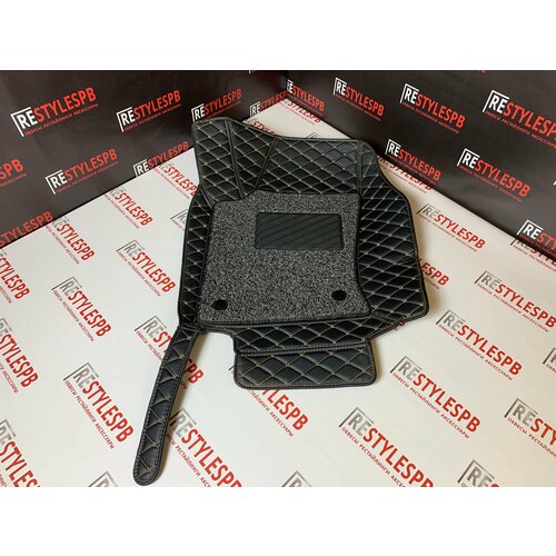 Ковры салона 3D Lexus NX200 Левый руль Черные с золотой строчкой ( 002 )