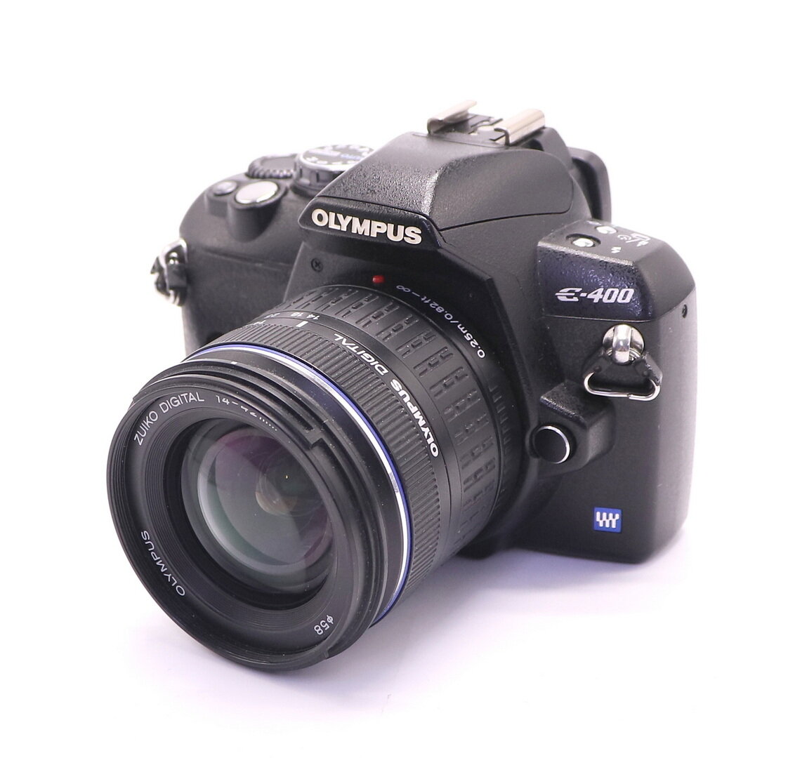 Olympus E-400 kit (пробег 17000 кадров)