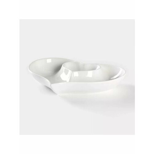 Блюдо с соусником Сердце 28х22х4 см 1085₽