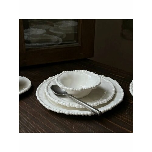 Тарелка белая Жемчуг 25 см