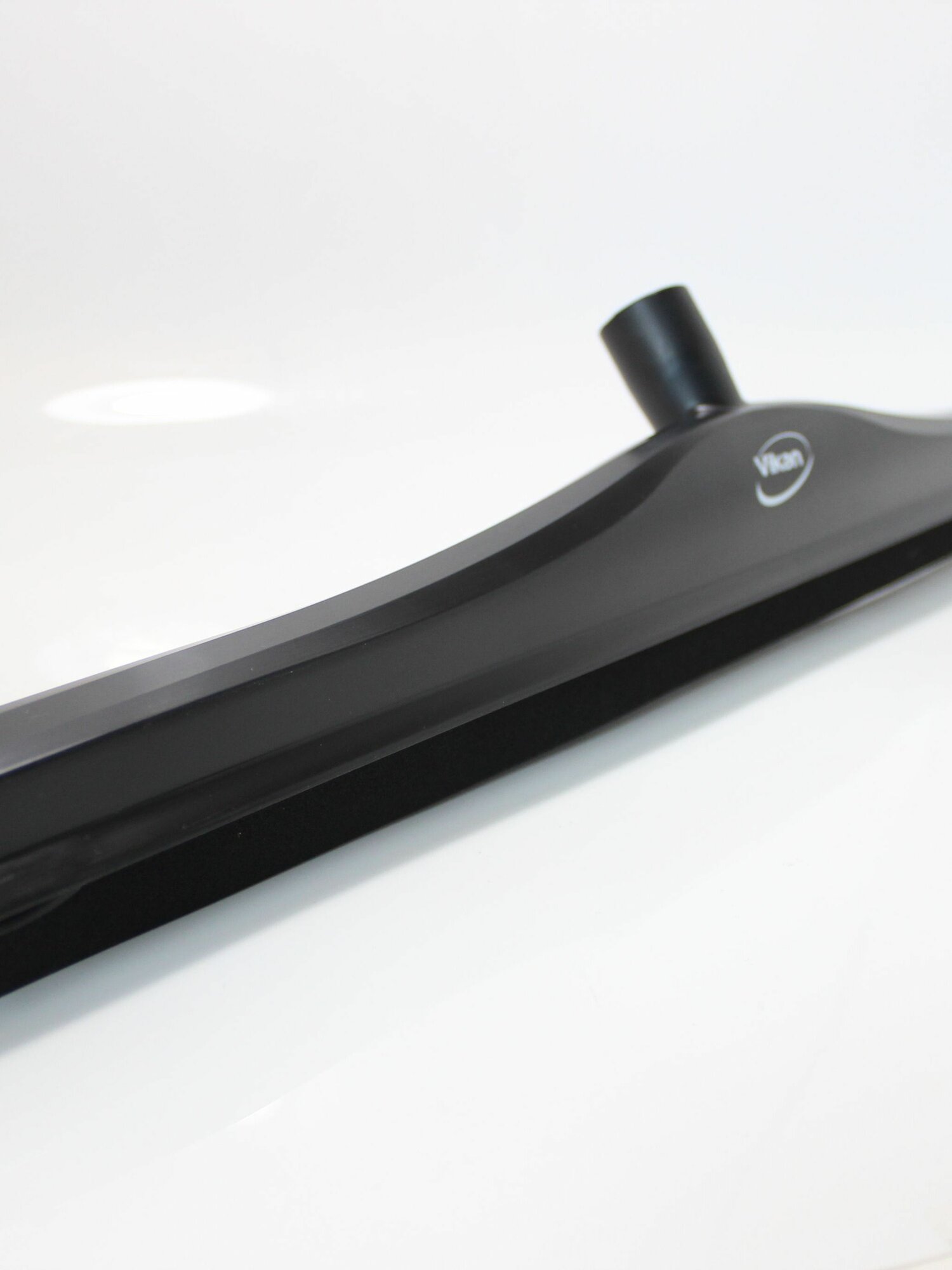 Сгон для пола и автомобиля Vikan Classic, 60 см, пластик, черный — фото 1