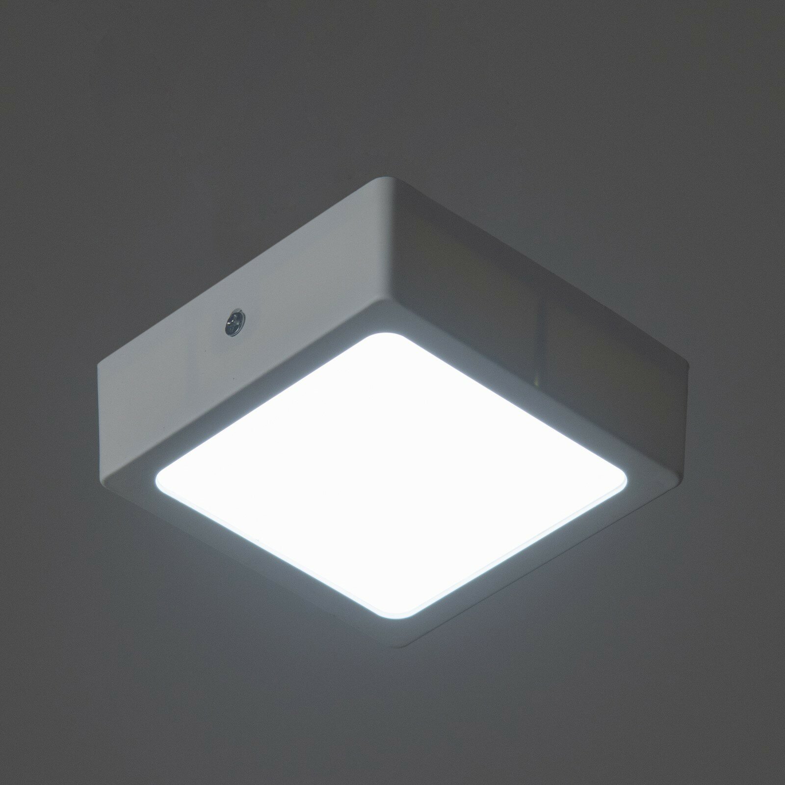 Светильник "Руми квадратный" LED 12Вт 6000К белый 10,5х10,5х5 см - фотография № 3