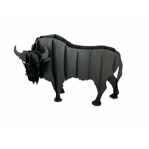 Зубр из металла (декор)