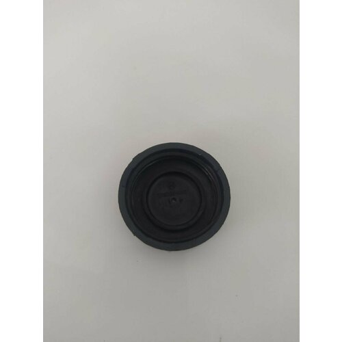 Крышка бачка сцепления LADA 2101-07 голая ГЦС завод 21013505112 Пластик 42₽