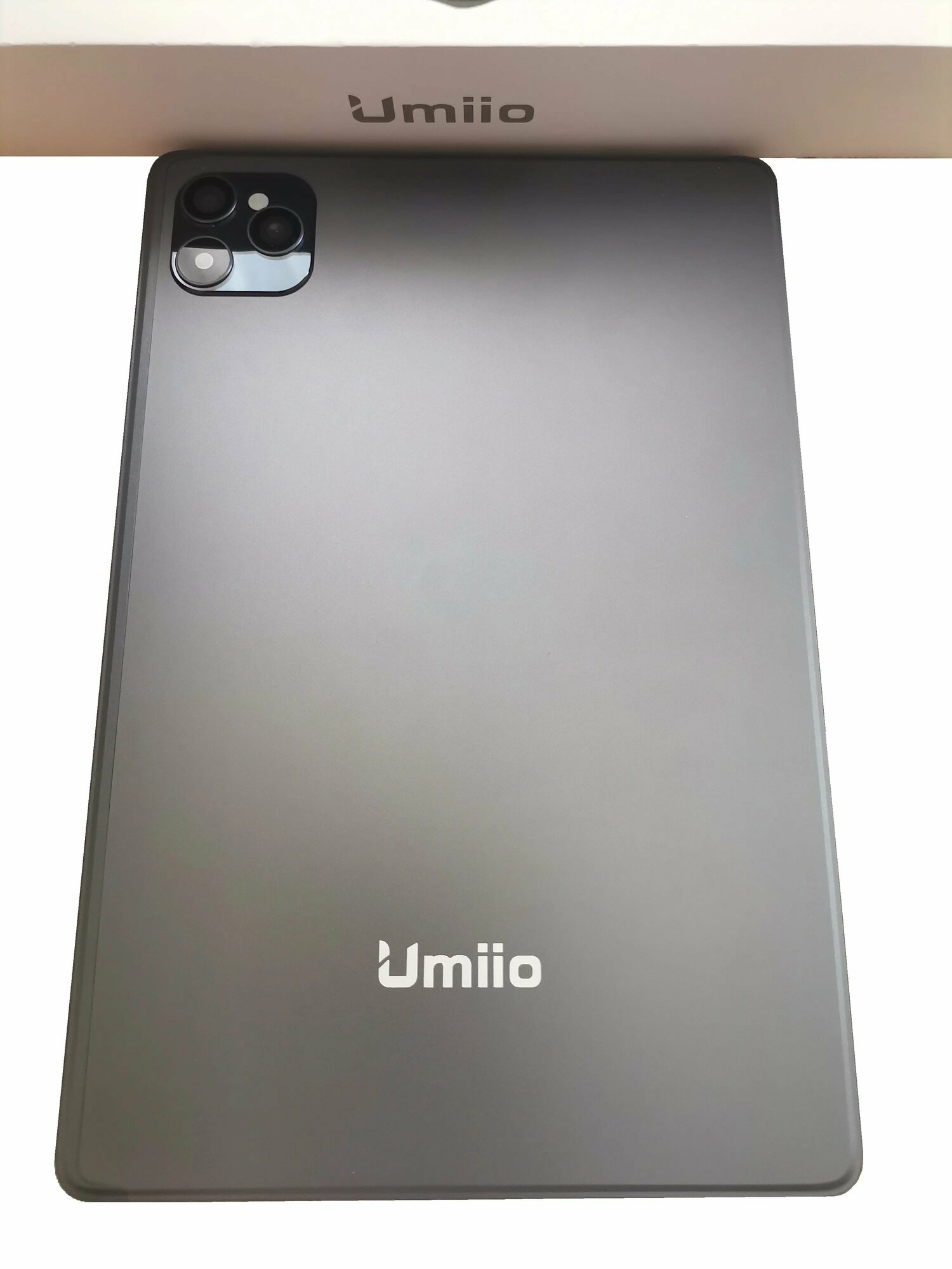 Планшет Umiio A10 Pro с клавиатурой, чехлом и стилусом / 8 ядер/ 6 gb / 128, 10.1", 128GB, серый Tablet Umiio Android 11.0G