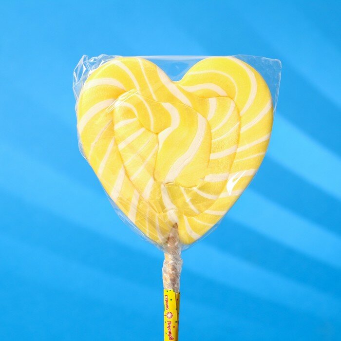 Карамель на палочке 'Лолли сердце двухцветное' 70г жёлтое - фотография № 2