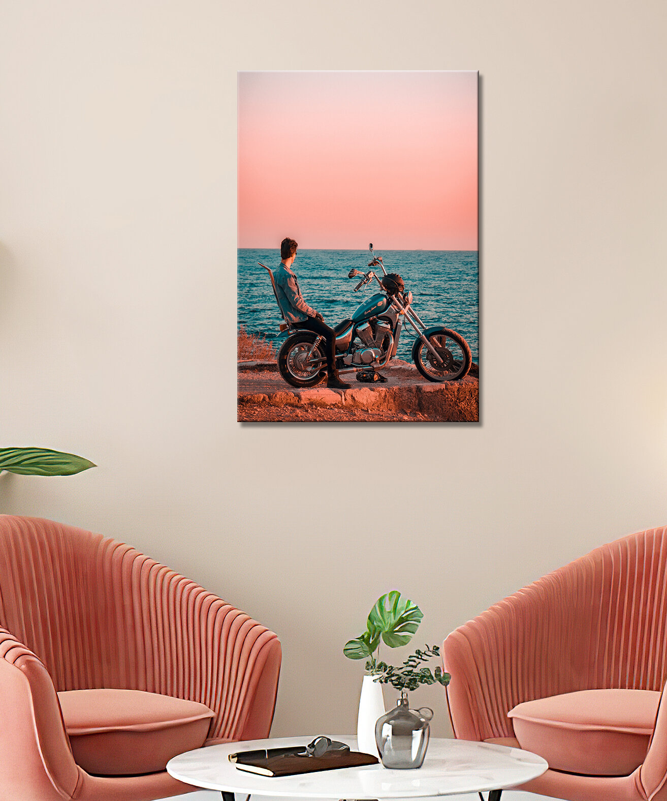 Картина/Картина на холсте для интерьера/Картина на стену/Картина для кухни/ -Турция Анталия море мотоцикл мужчина 30х40