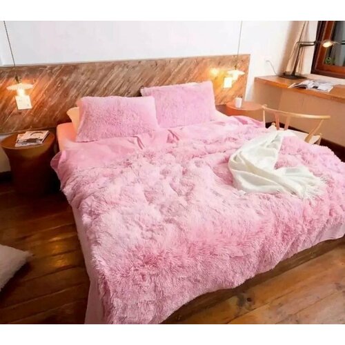 Розовый плед-покрывало Пушистое 220x240 2090₽