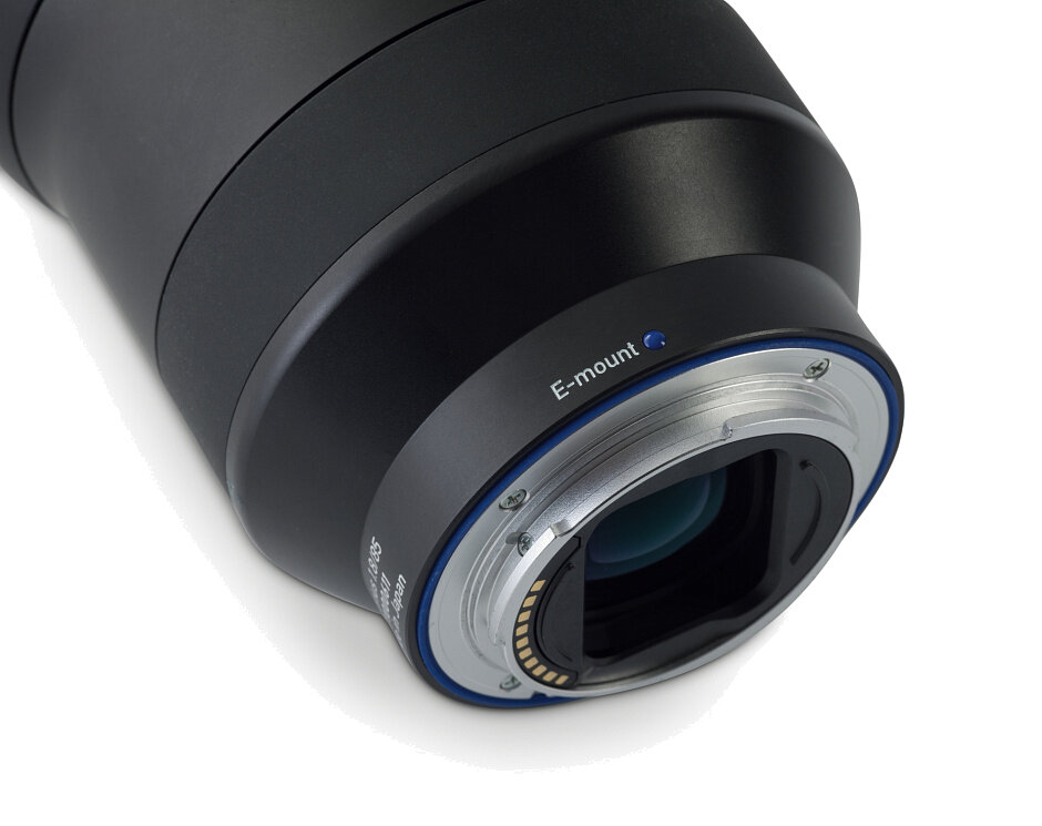 Объектив премиум Carl Zeiss - фото №8