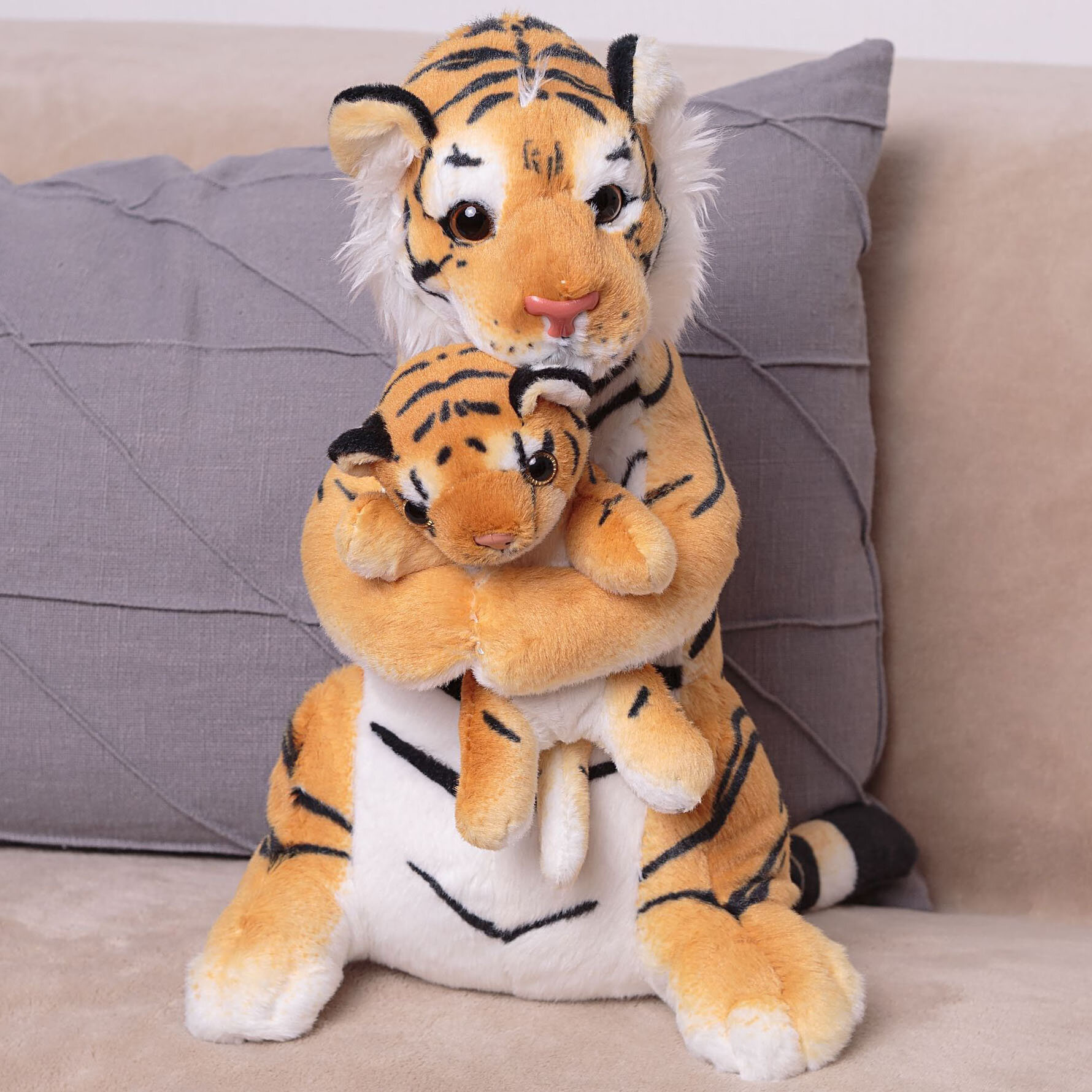 Мягкая игрушка Тигр с детенышем 35 см