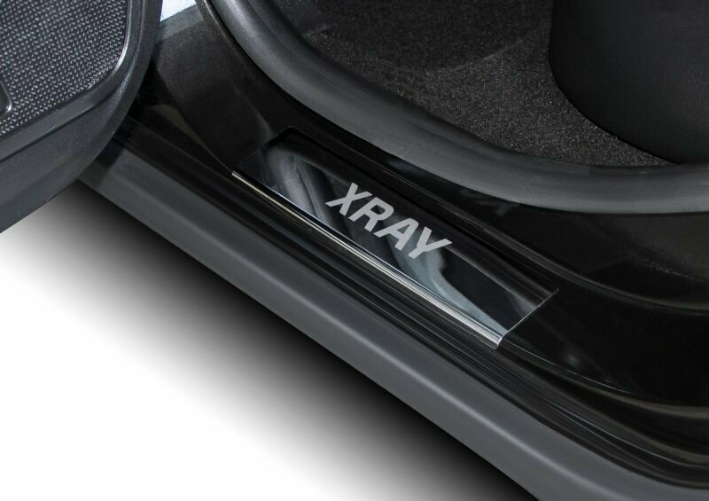Накладки на пороги AutoMax для Lada Xray 2015-н в/Xray Cross 2018-н в нерж сталь с надписью 4  AMLAXRA01