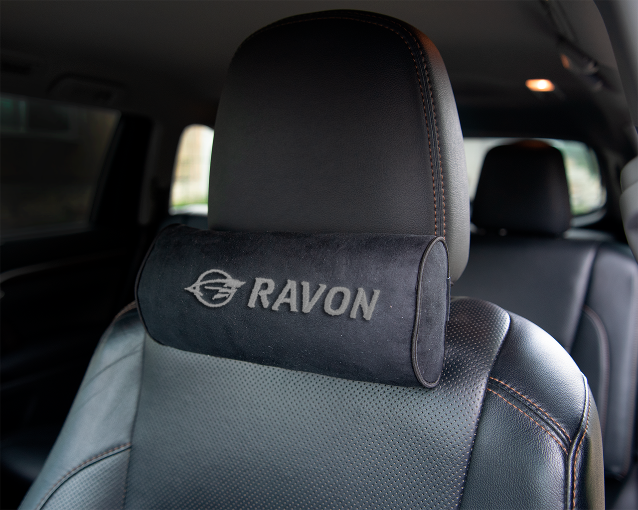Автомобильная подушка-валик на подголовник алькантара Black c вышивкой RAVON
