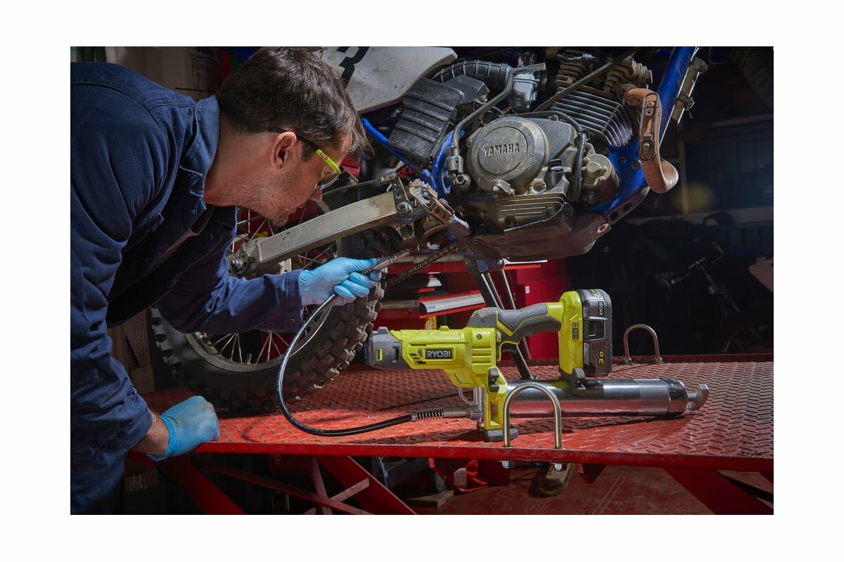 Устройство маслораздаточное RYOBI R18GG-0 — фото 5