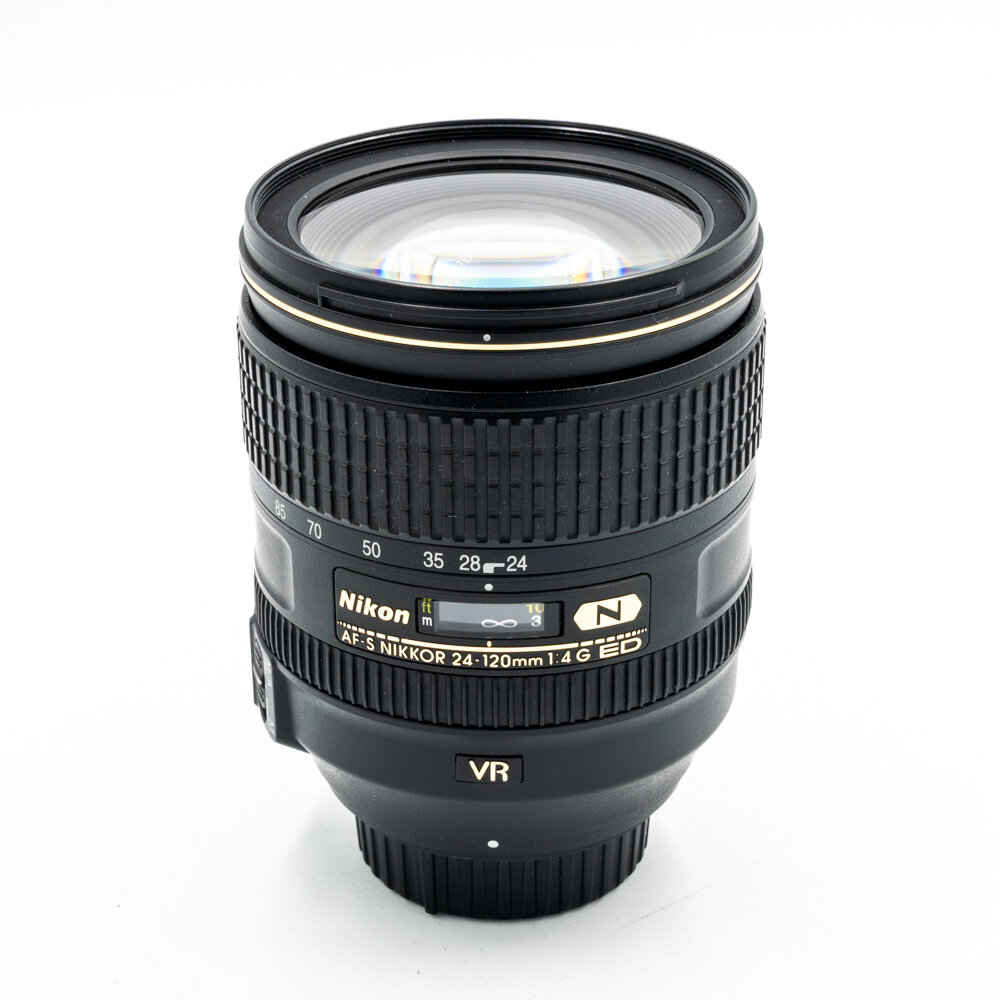 Цифровой Nikon 24-120mm f/3.5-5.6G ED-IF AF-S VR Zoom-Nikkor