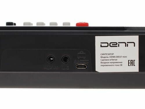 Синтезатор DENN DEK37mini