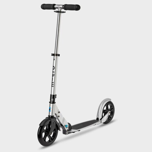 Самокат Micro Classic Серебристый городской самокат micro scooter flex 200mm black matt