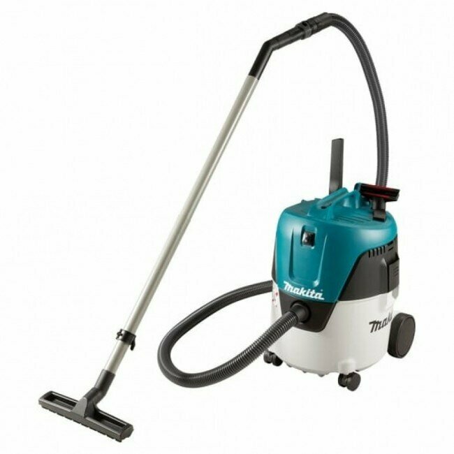 Пылесос Makita VC2000L с насадками