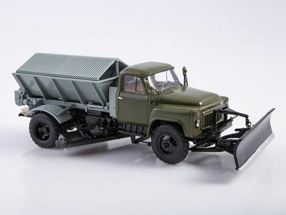 Пескоразбрасыватель ПР-53(52), масштабная модель коллекционная