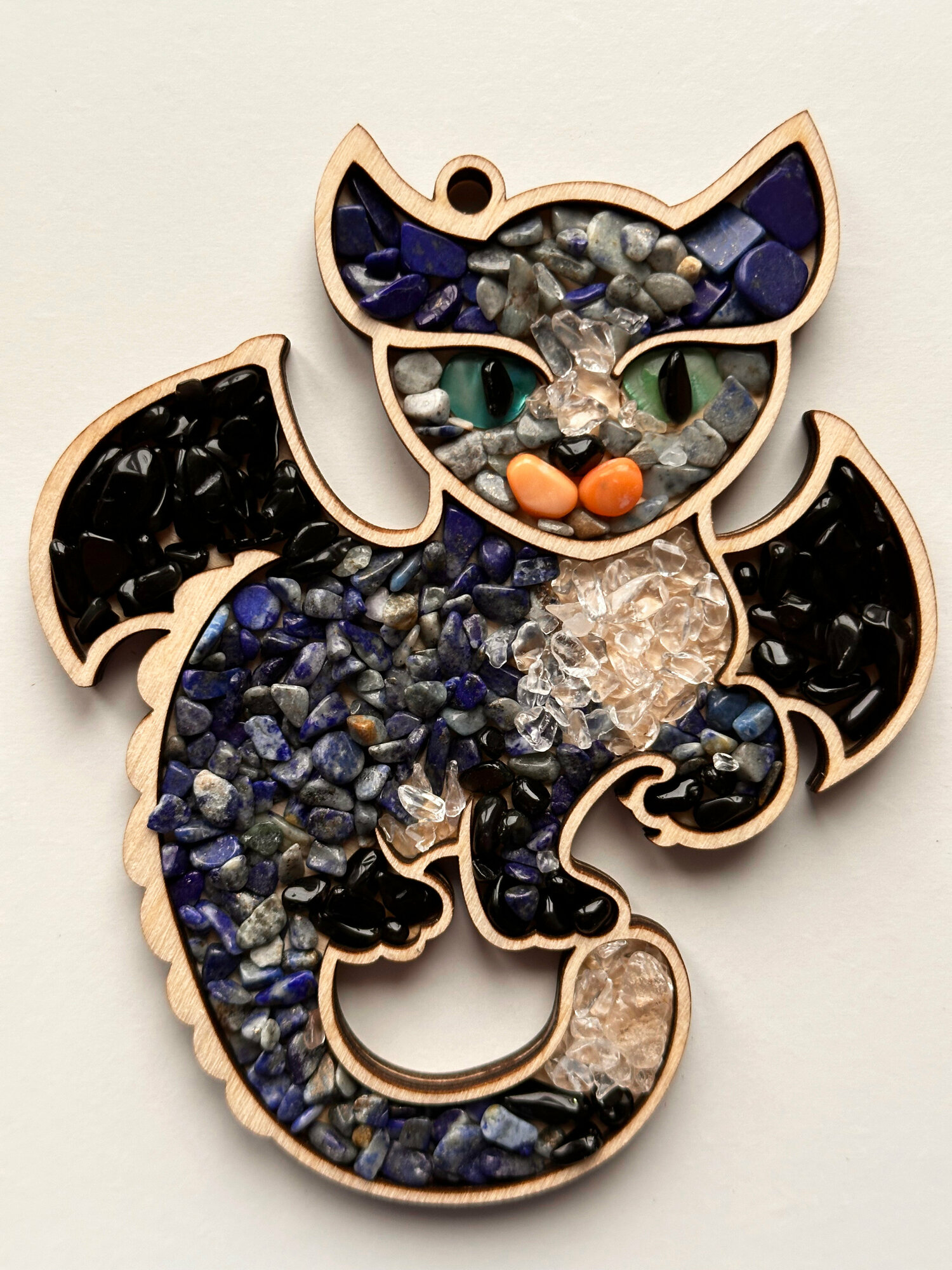 фото Набор для творчества, мозаика "ДраКошка" 9х11 см. серия "Волшебные Драконы"; балтийский янтарь, лазурит, обсидиан, горный хрусталь