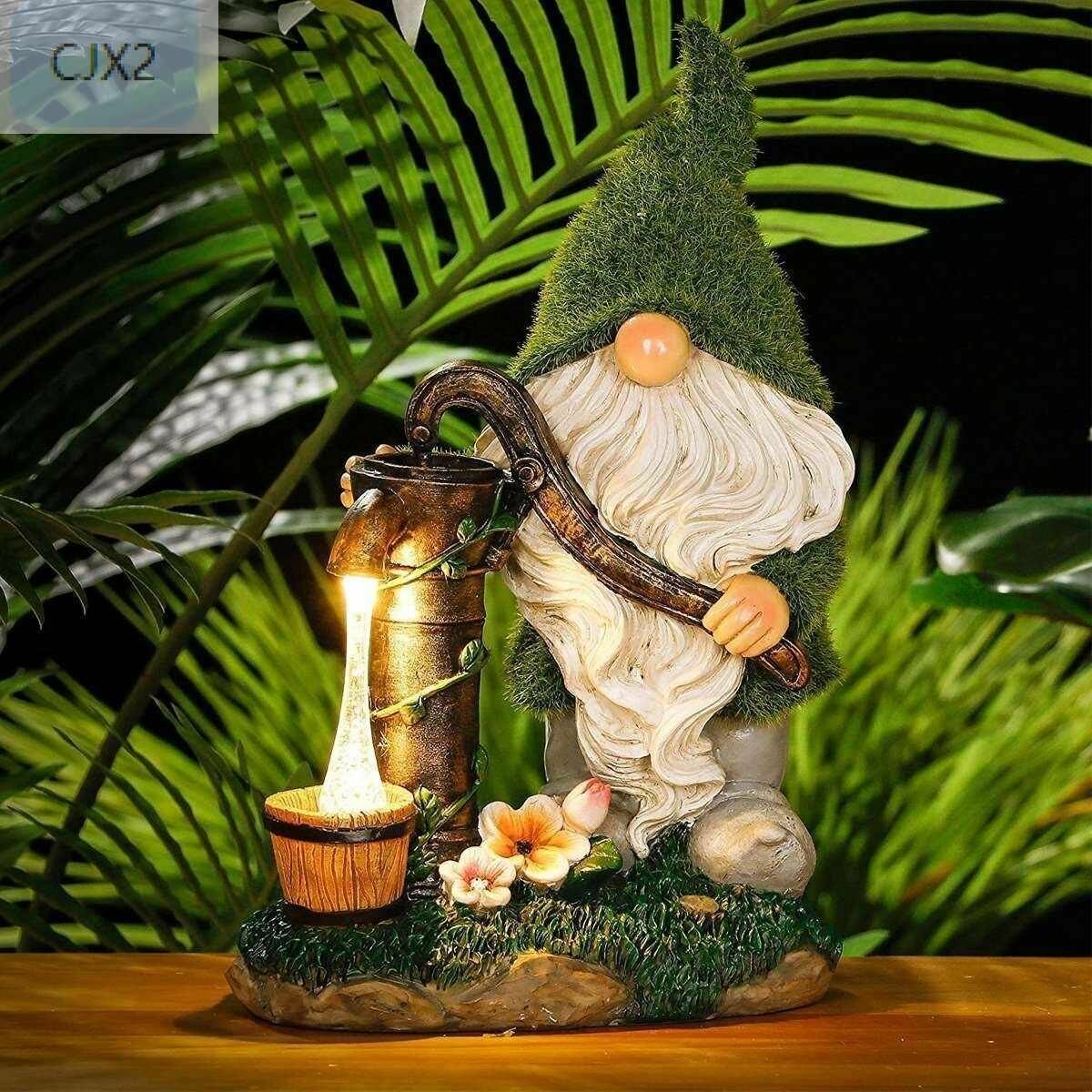 Садовая фигурка с подсветкой от солнечной панели "Гном с насосом"-CJX2