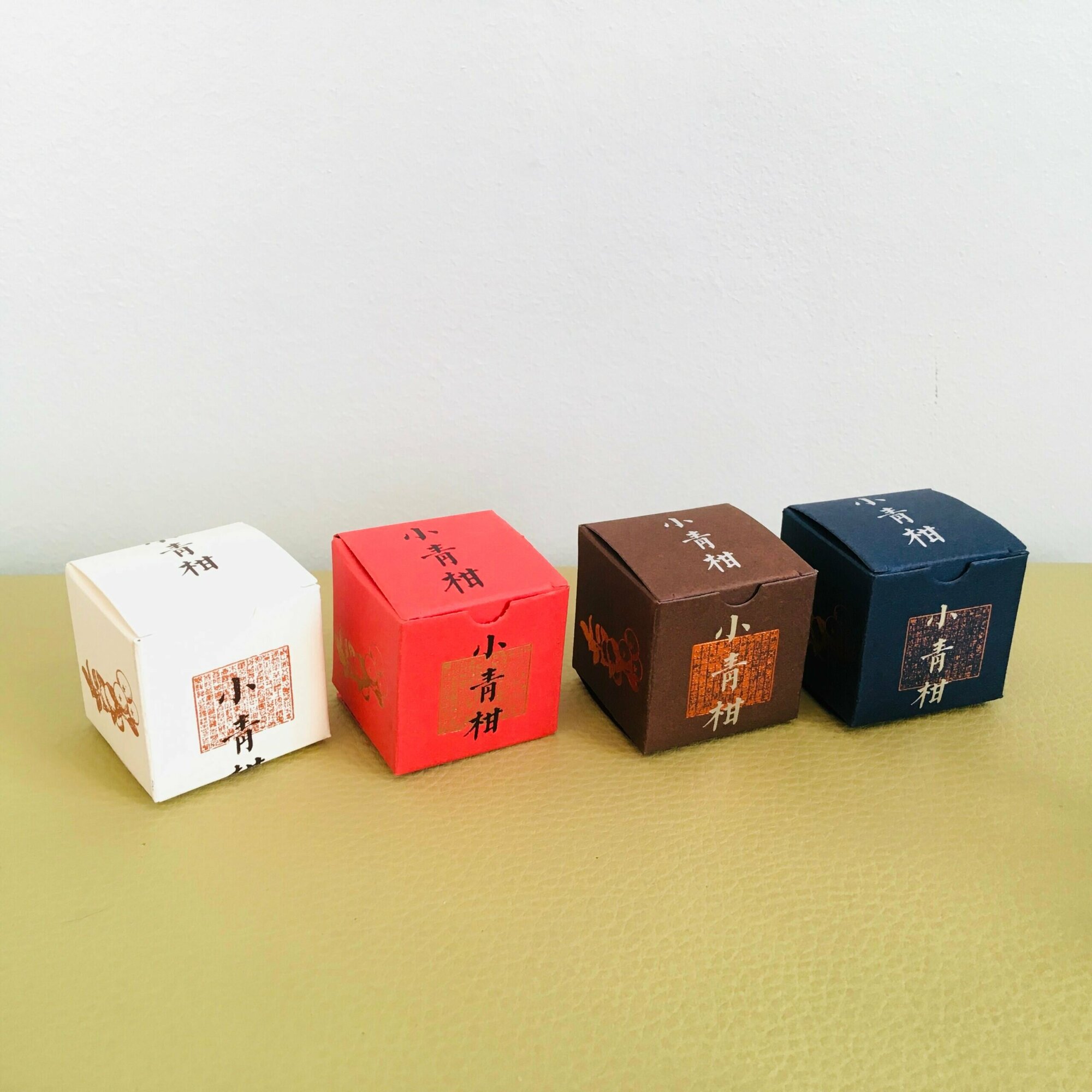 Картонная коробка складная под пуэр точа, бутон связанного чая, пуэр в лайме 4 х 4 х 4 см (4 штуки)