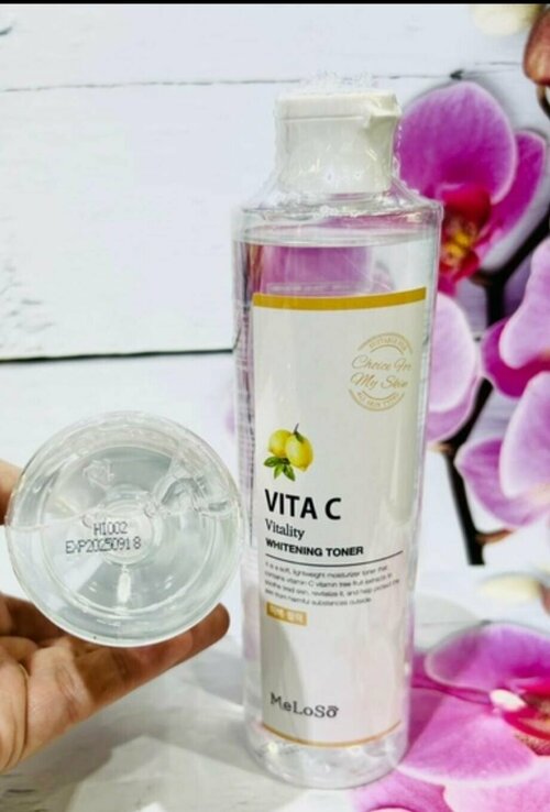 Meloso/ Meloso Vita C Vitality Whitening Toner/ Тоник для лица с витамином С .