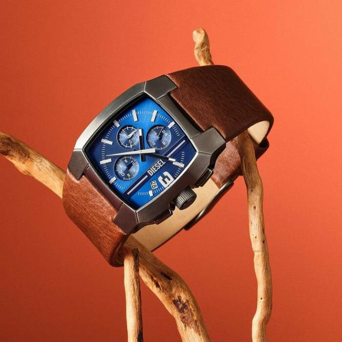 Наручные часы DIESEL Cliffhanger, синий, серый, черный, коричневый — фото 1