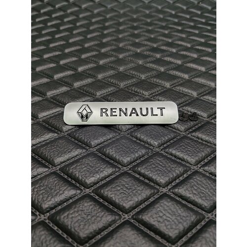 Логотип (шильдик) Renault большой металлический