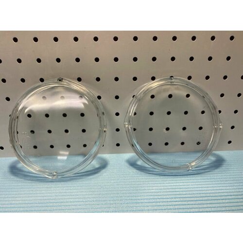 Комплект стекол для фар дальнего света Скания R380R400R420P340G380 2 штуки 2620₽