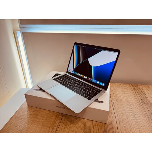 133 Ноутбук Apple MacBook Pro 13 Mid 2019 2560x1600 Intel Core i5 24 ГГц RAM 16 ГБ SSD 256 ГБ Intel Iris Plus 655 macOS A1989 Silver 7750000₽